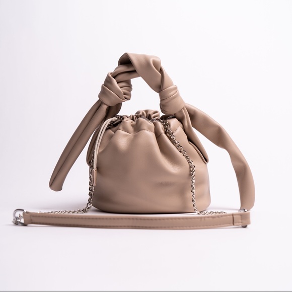 TRESLUX Handbags - TRESLUX Khaki Drawstring Handbag